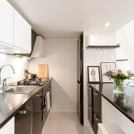 Torkkelinkatu Apartmán *